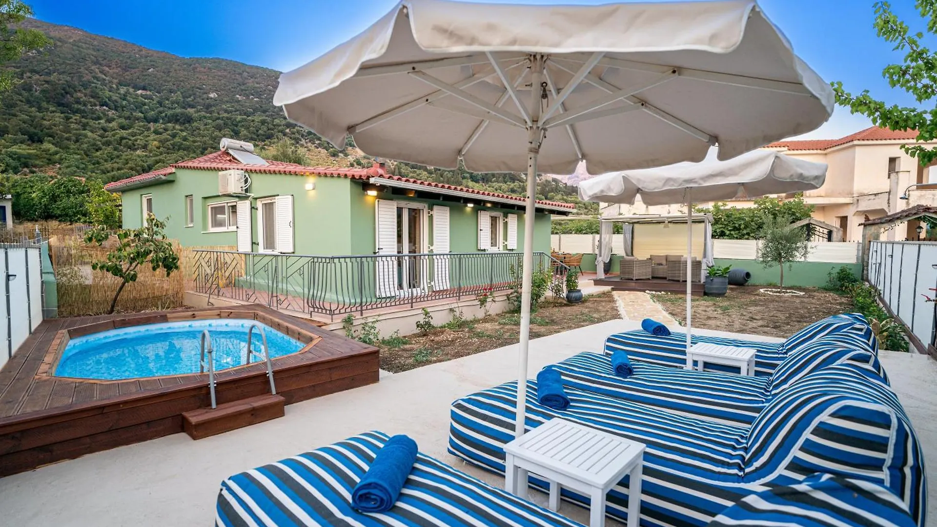 Villa Home Plousia Grizata