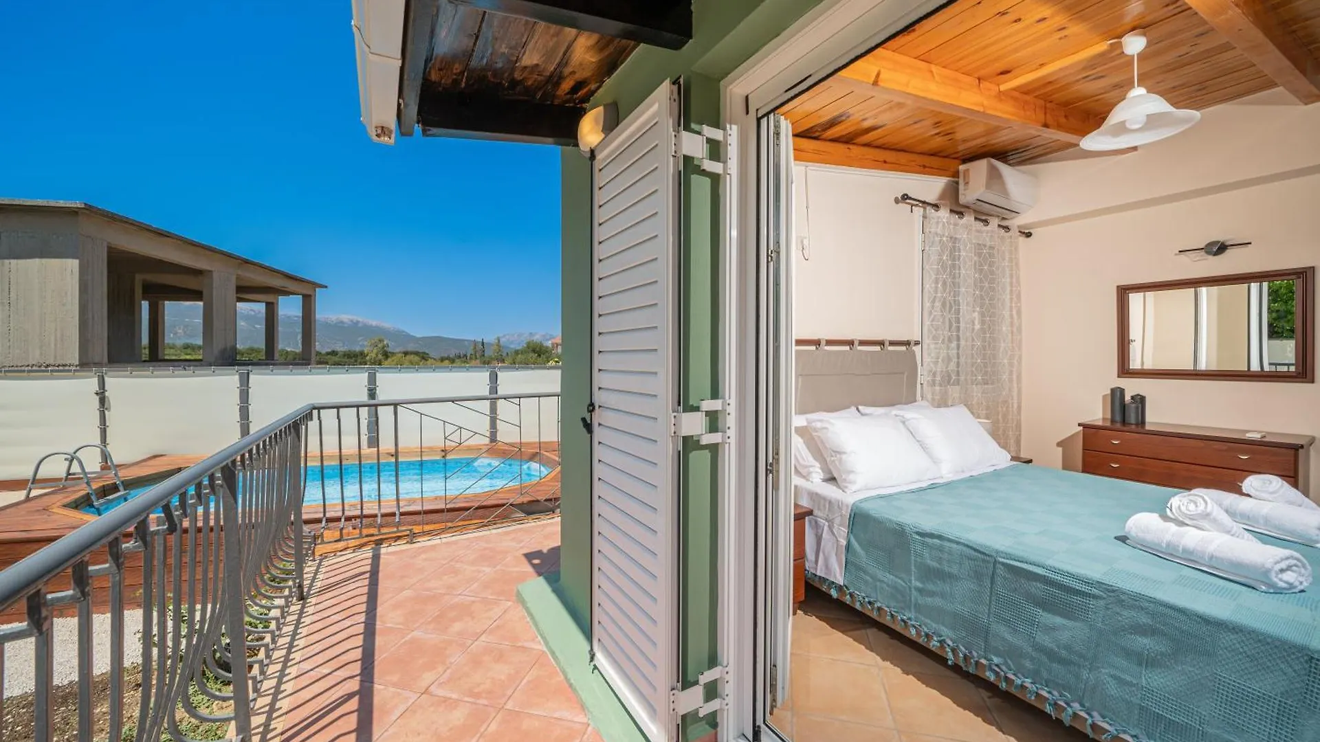 Villa Home Plousia Grizata