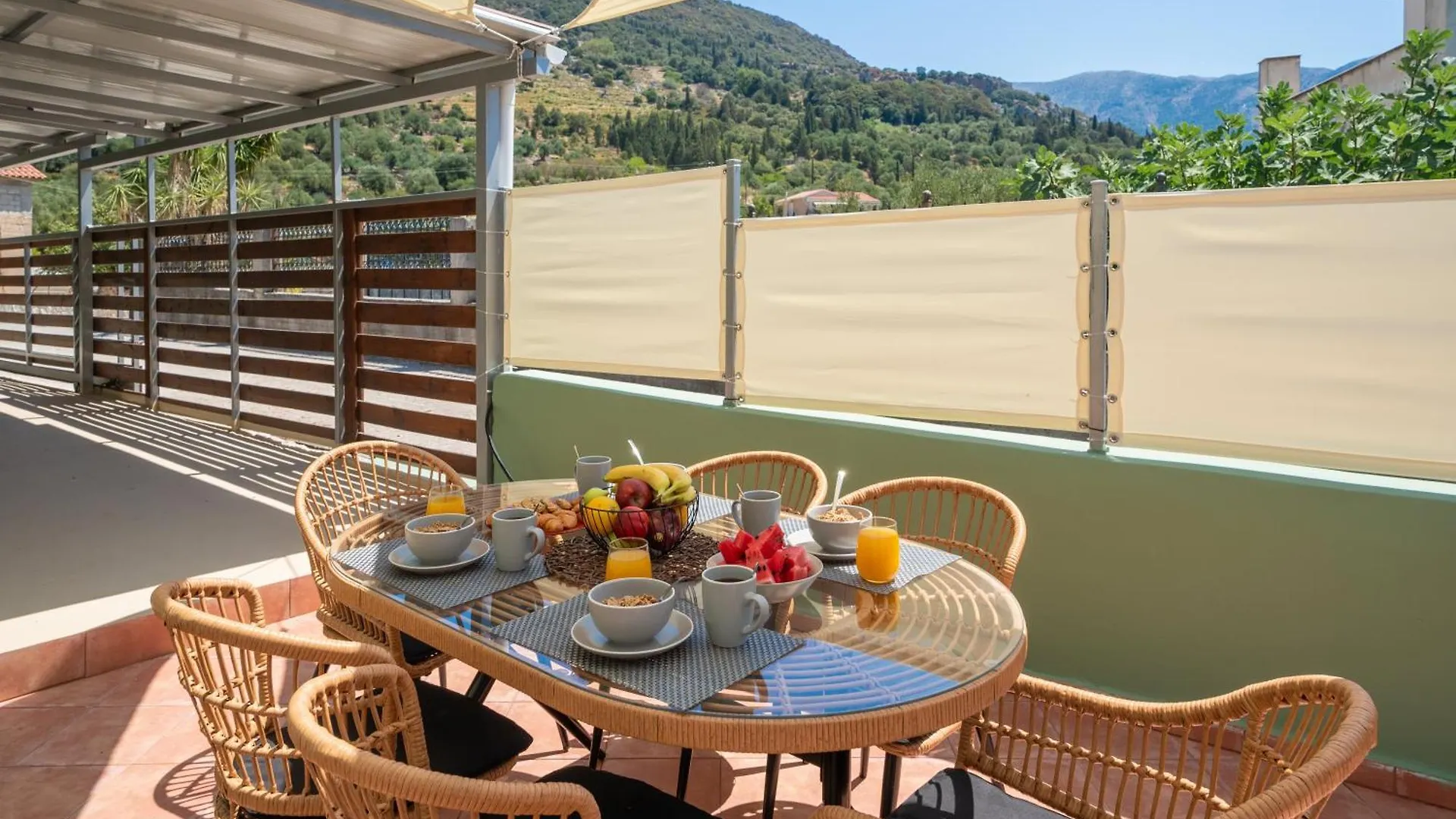 Villa Home Plousia Grizata Greece