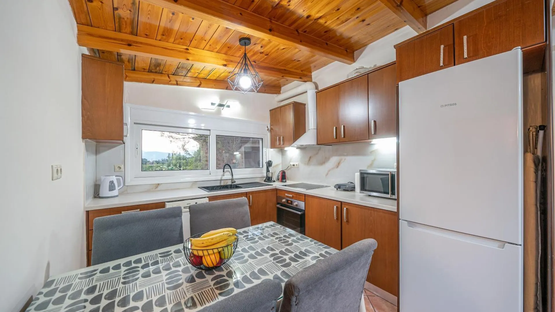 Villa Home Plousia Grizata